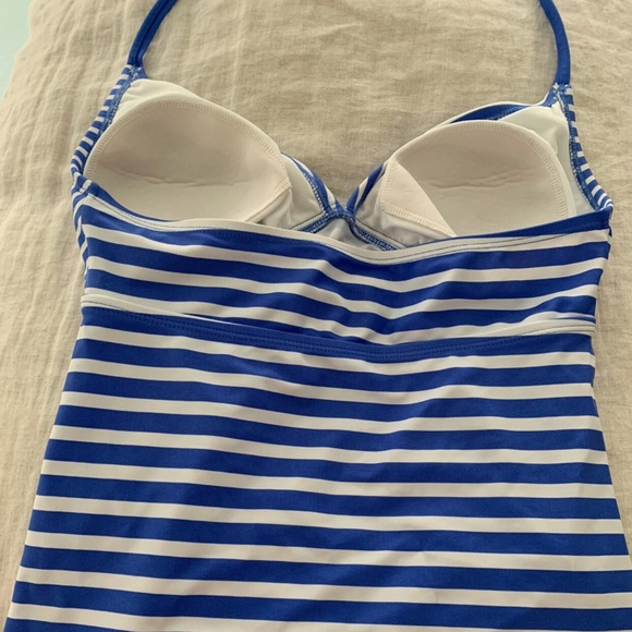 Liz Lange for Target Swim Small Maternity Bathing Suit Top Poshmark